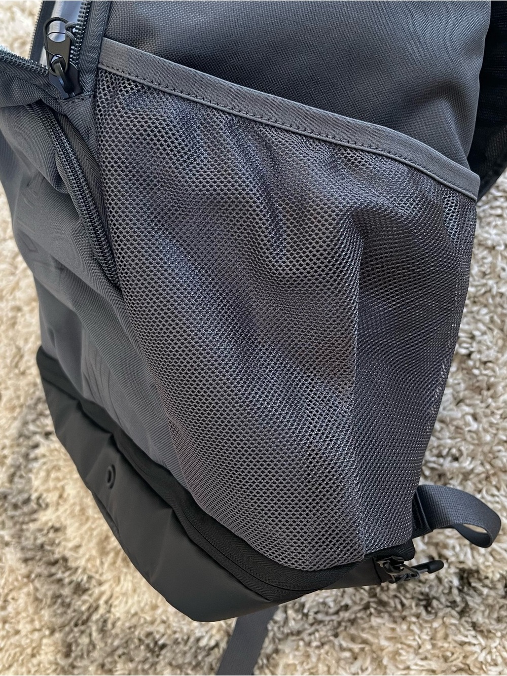 ✔️NWT✔️ NIKE Varsity Elite Backpack Grey Black - Picture 11 of 15